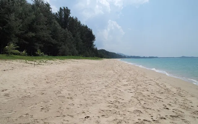 카오락 카오락 해변